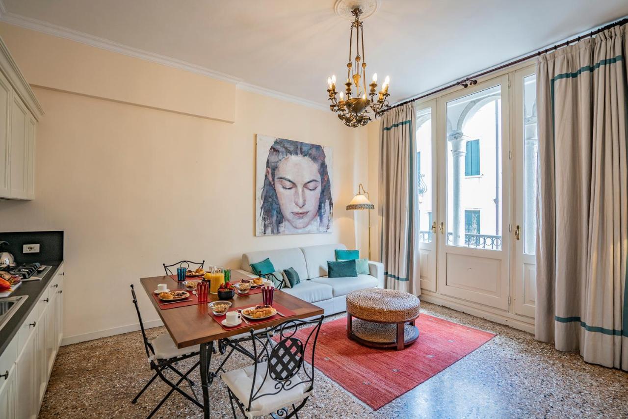 Apartamento Ca' Grassi 2 Charming Balcony Venecia Exterior foto